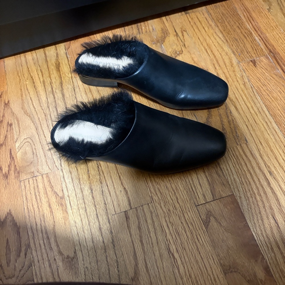 Pour La Victoire Sebina Mule Rabbit Fur-Lined Women's Mules size 7